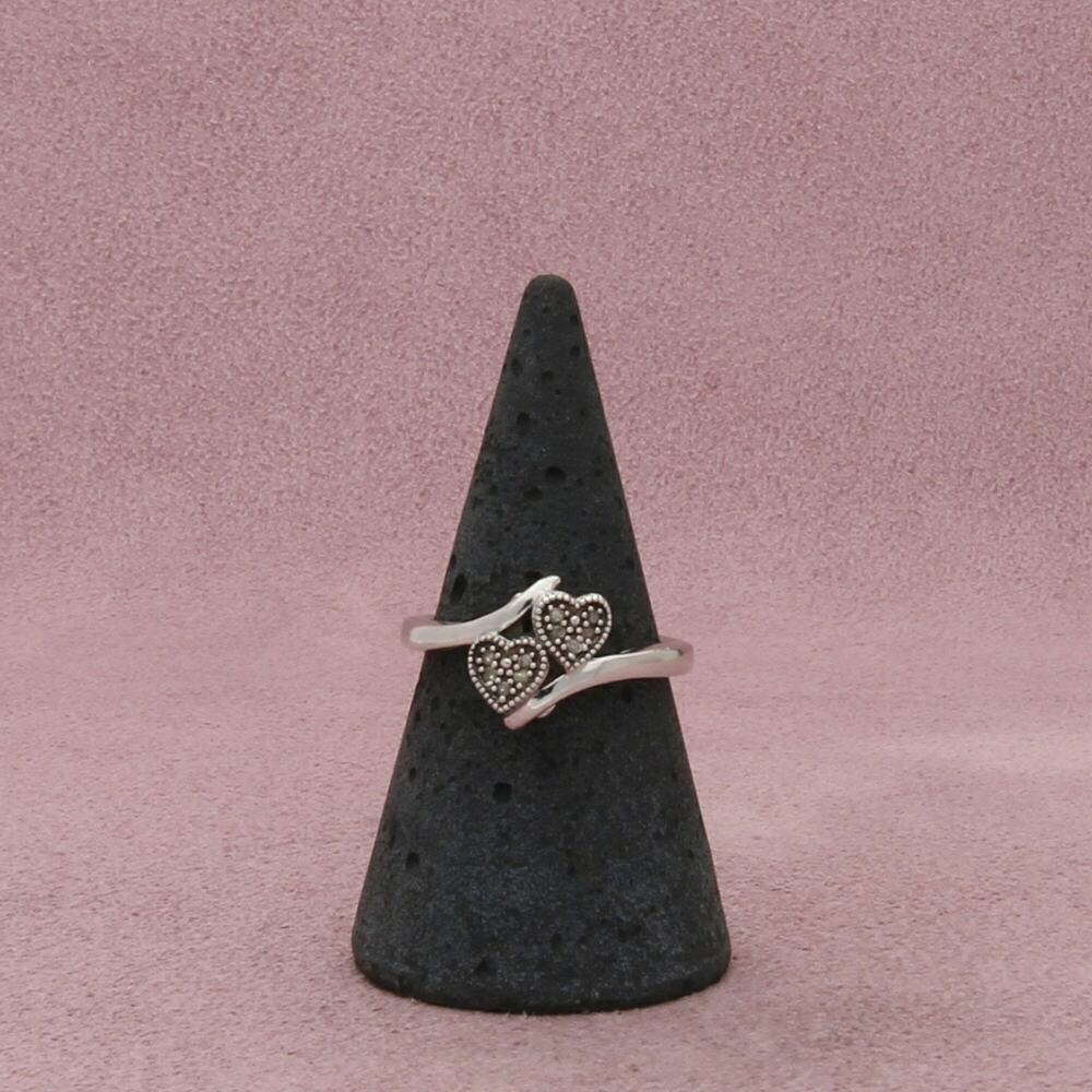 sterling silver pave diamond hearts ring size 6.75